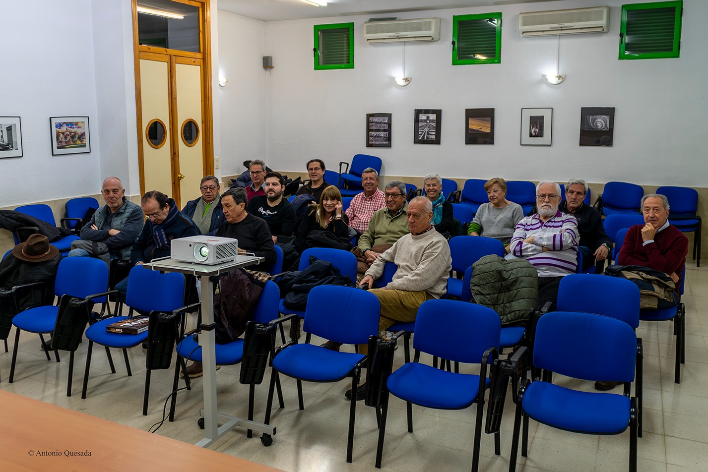 2026-01-14. PRESENTACIÓN DEL PORTF0LIO MOHAMED BAKOUR